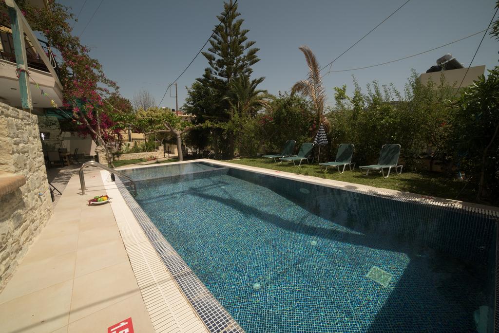 Bodikos Villas & Apartments Pitsidia Exterior photo